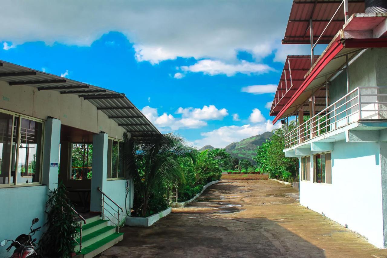 Sp Resort Panvel Chauk Exterior photo